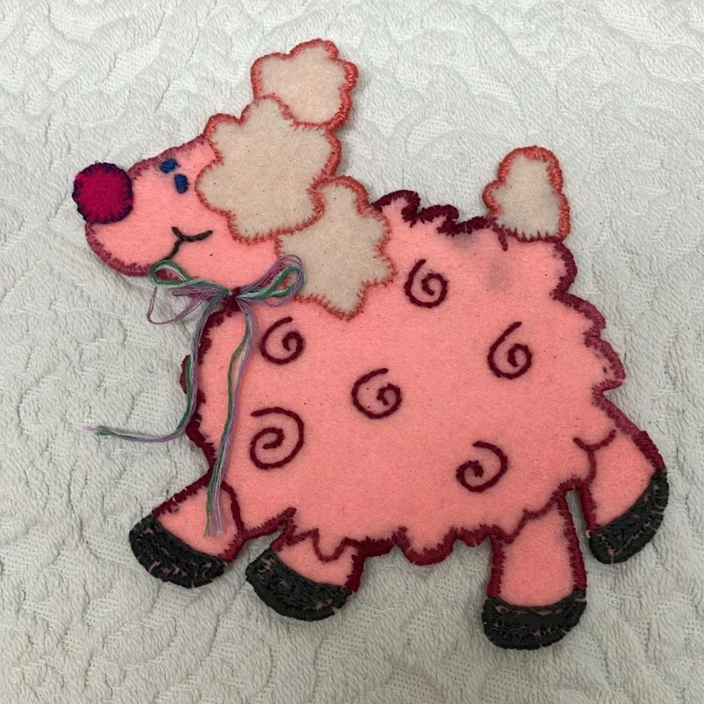 Vintage sewing notion appliqués, felt with stitching, pink lamb & orange deer - Picture 2 of 6